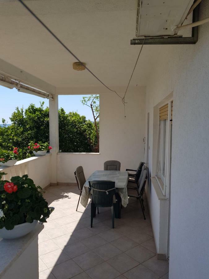 Apartment Tomy Trogir Exterior photo